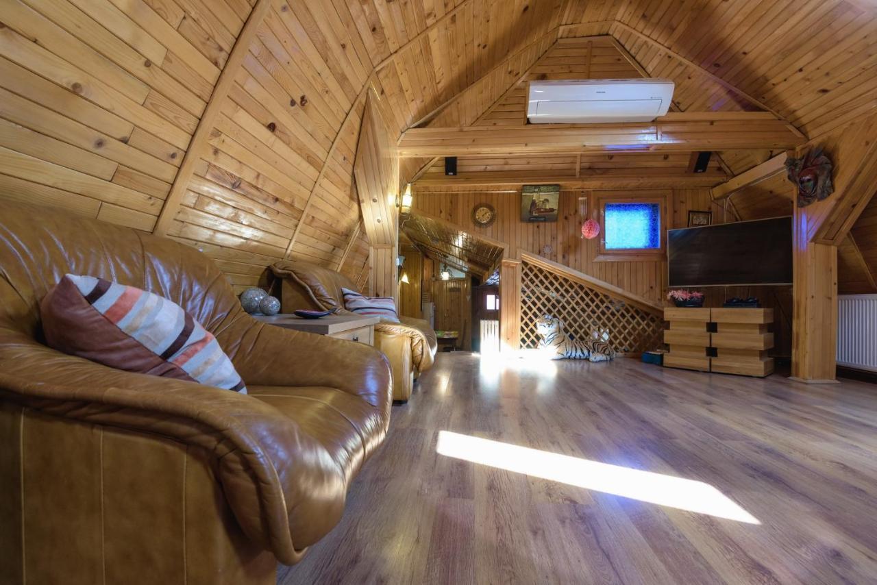 Wooden Attic Alloggio in famiglia Braşov